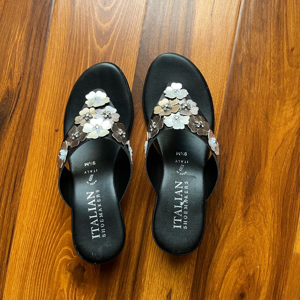 Italian Shoemakers Black and Silver Floral Sandals